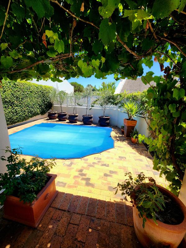 2 Bedroom Property for Sale in Aurora Western Cape